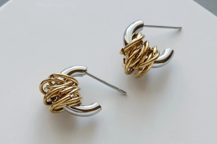 ステンレス コイル ハーフフープピアス