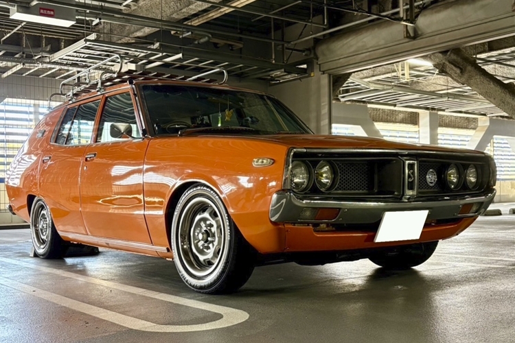 日産 スカイラインワゴン 正面