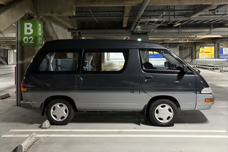 トヨタ ライトエース横
