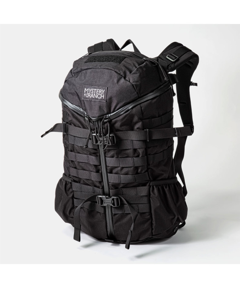 【広い開口部で出し入れしやすい】/MYSTERY RANCH 2DAYS ASSAULT 27L BACKPACK