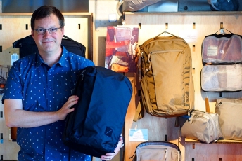 「EVERGOODS（エバーグッズ）」デザイナーのケビン・ディー氏インタビュー！洗練されたデザインワークに詰め込まれた機能と想い