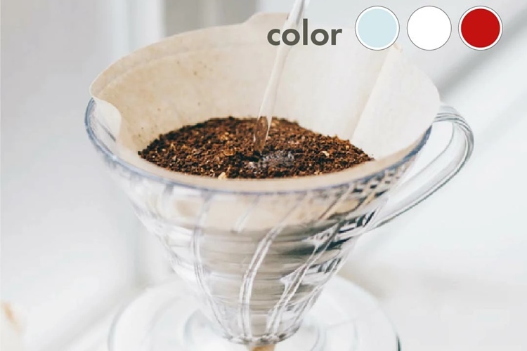 1. HARIO V60透過ドリッパー【湯の注ぐ速度で味を変えられる】