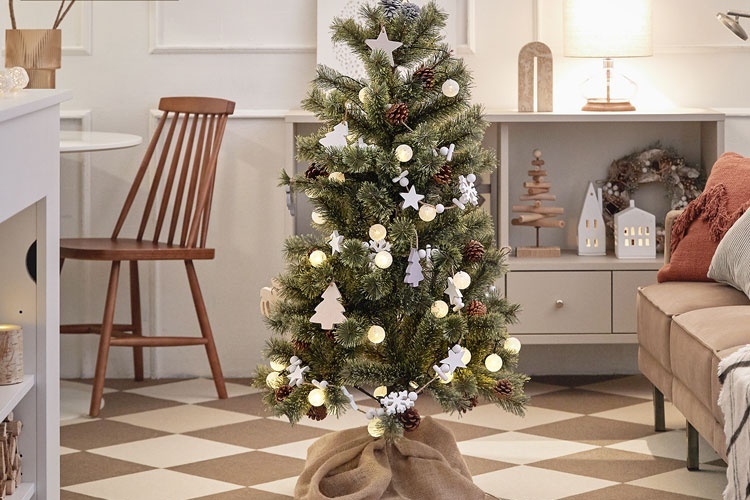 4. LOWYA クリスマスツリー オーナメントセット LEDライト付 90cm 120cm【LEDコットンボールや木目調のオーナメントセット付き】