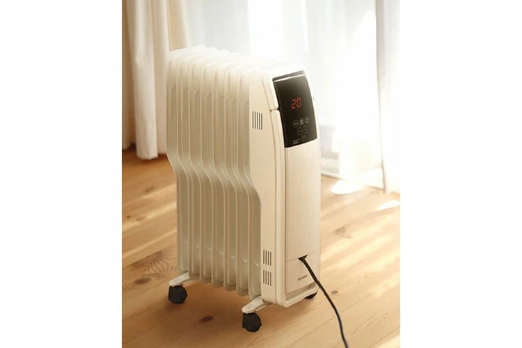 10. アイリスオーヤマ POH-S1208M【輻射熱で室内全体をムラなく暖め】