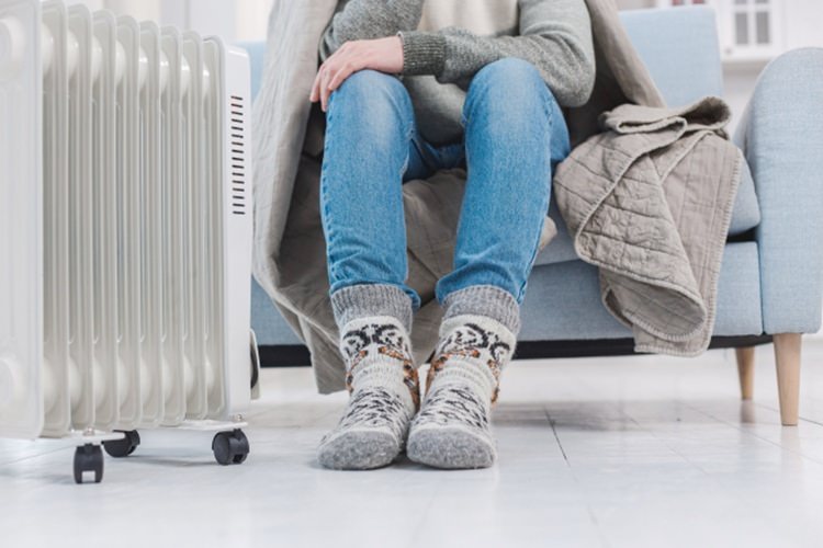 暖房 オイルヒーター