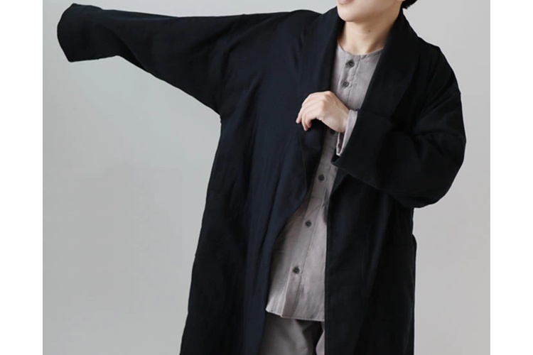 オールガーゼ バスローブ 【通気性に優れ、冬にも快適に着れる】
