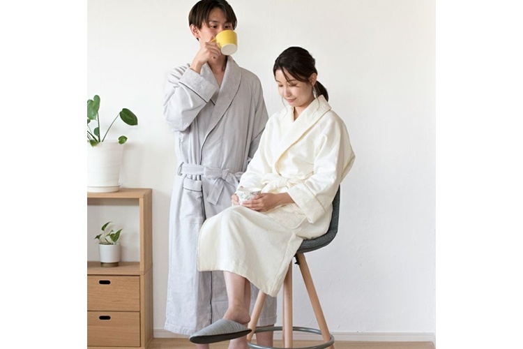 今治産 Fit-Use バスローブ【妊娠中の人にも最適な一枚】
