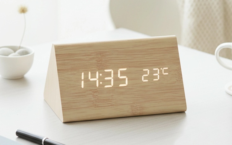 Solari 木目調目覚まし時計