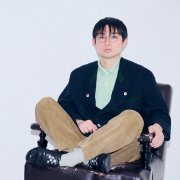 東京に馴染めなかった新生活の記憶と、今を支えているもの──空気階段・水川かたまり