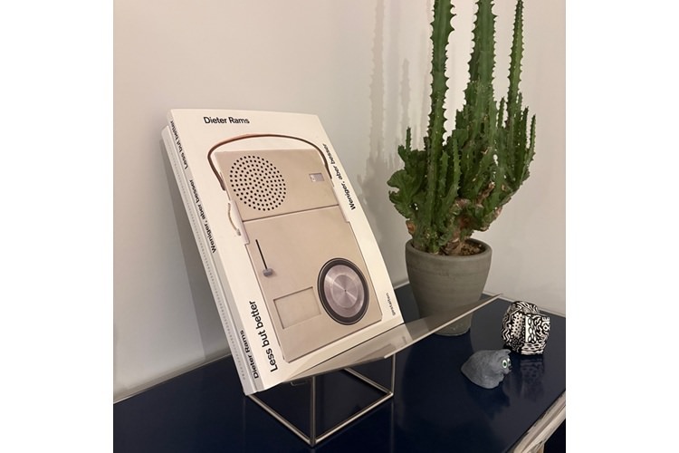 Tilaa ブックスタンド