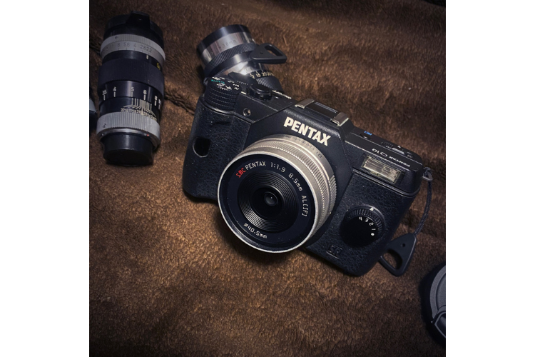 PENTAX Q10