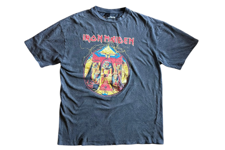 IRON MAIDEN（アイアン・メイデン）のバンドT