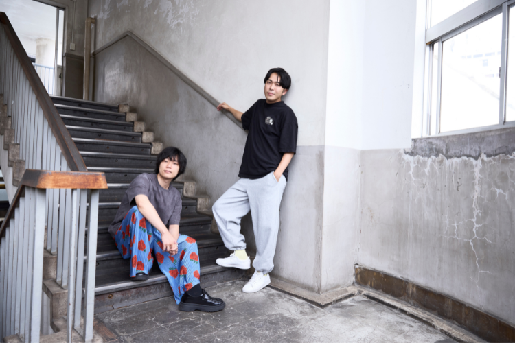 お笑い芸人「9番街レトロ」の京極風斗、なかむら☆しゅん