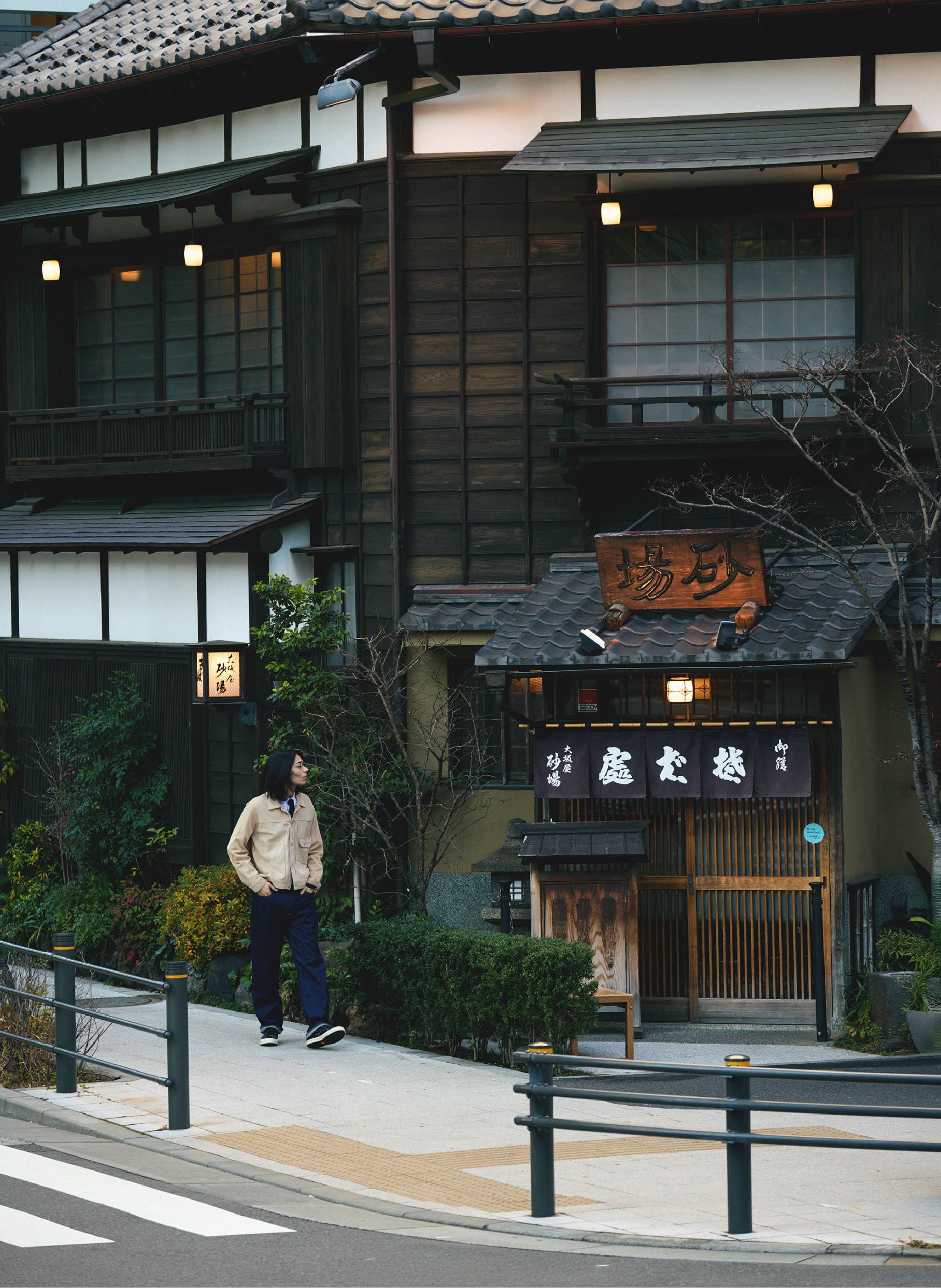 明治5年創業。歴史ごと味わう、香り高い虎ノ門の蕎麦の名店