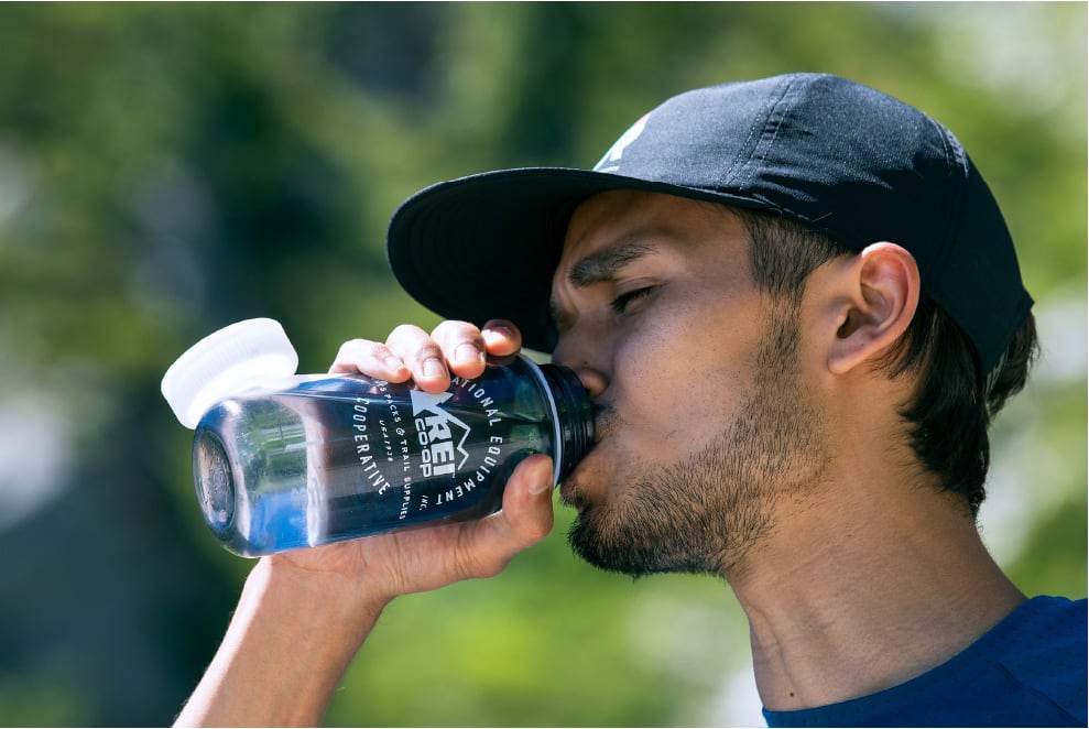 乾く前にこまめに飲む！が登山の常識 登山の水分補給に欠かせないボトル