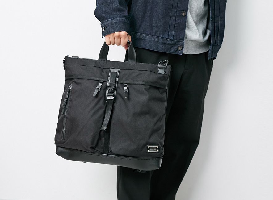 EXCLUSIVE BALLISTIC NYLON ヘルメット 3WAY バックパック 061325 28,600円