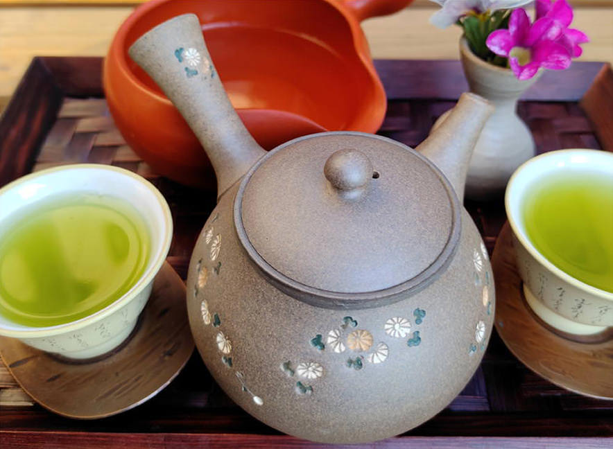 焼〆菊急須 25,240円