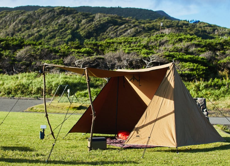 まずはテントから！最小限のキャンプ道具で“俺の基地”を設営しよう 